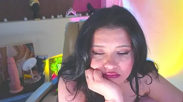 Malika_uAngel live cam