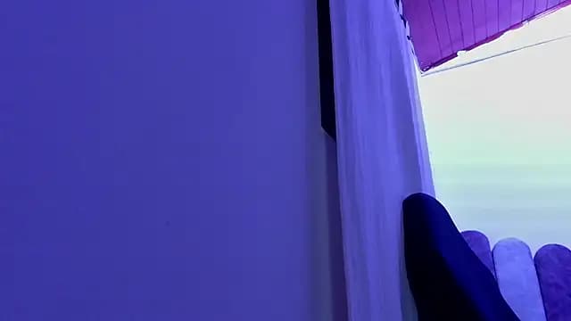 Rokko_tgn live cam on Stripchat