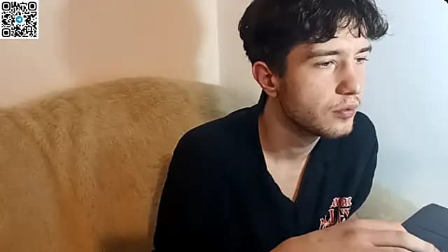 _ZaneX live cam on Stripchat