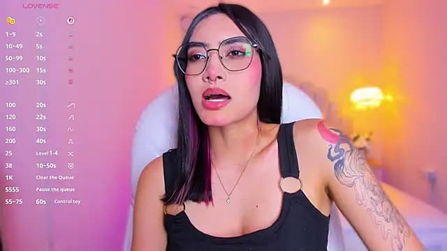 AzuraKindong live cam