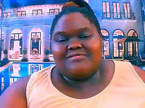 EbonyHotBuns live cam