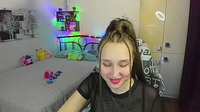 CrazyBitchInLace live cam
