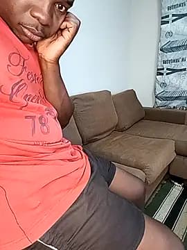 ELECTRONIC2026 live cam