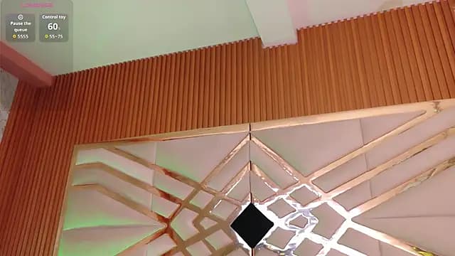 cattaleeyaa live cam on Stripchat