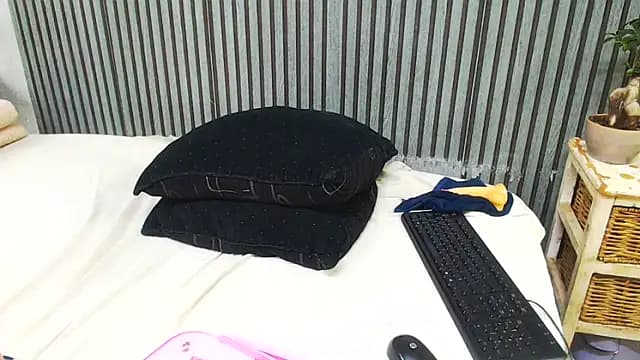 kinkynaghty live cam