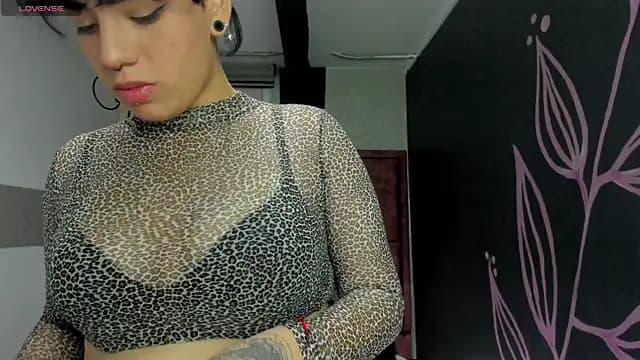 Kiara_Fox__ live cam