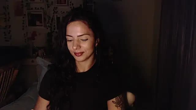 BeellyDance live cam