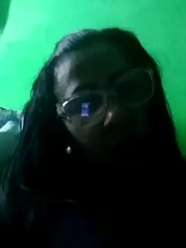 juliataylorhot live cam on Stripchat