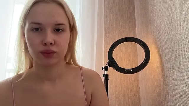 cutie_chloee live cam