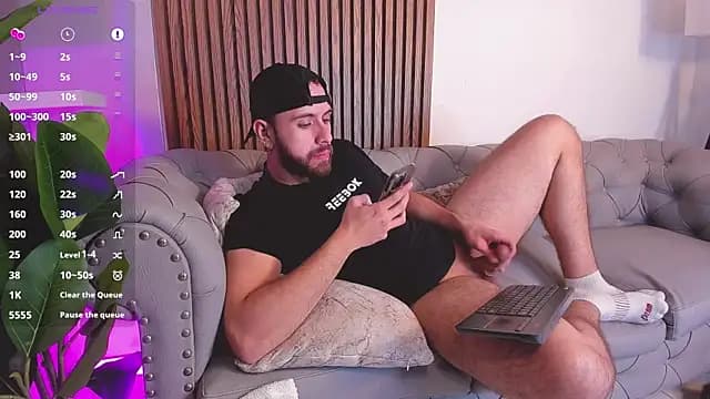 Maximo_Wolff live cam