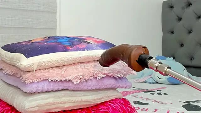 Elizabeth_18_ live cam