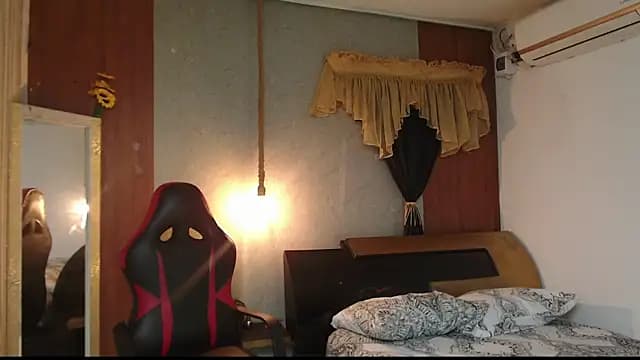 black_king_241 live cam