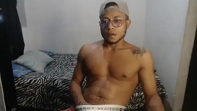 grandominantex1 live cam