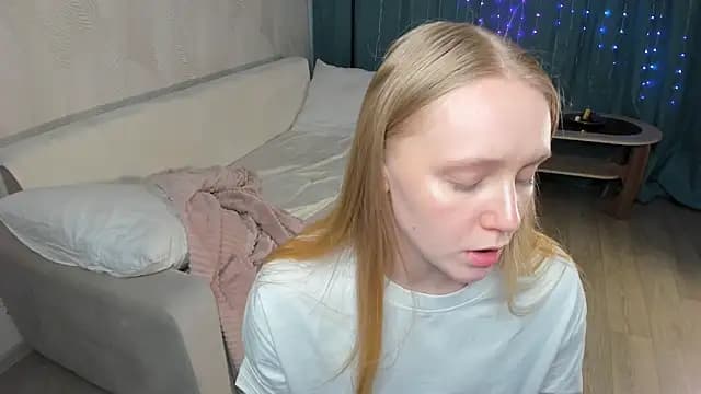 VestaBowmer live cam on Stripchat