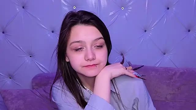 xxxnaughtyfoxyxxx live cam on Stripchat