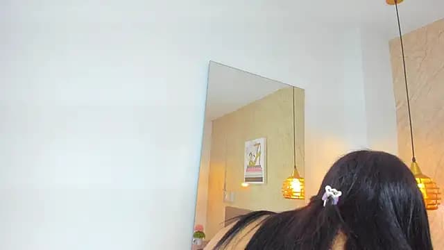 Miia03 live cam on Stripchat