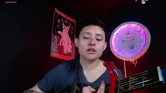 girl_intense444 live cam