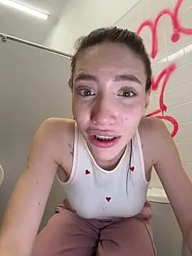 BallerinaCappuccino_ live cam