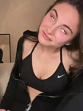 SophiiaStarr live cam