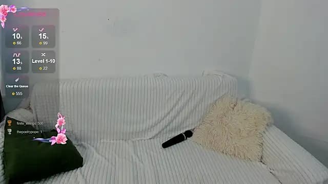 MilenaKeeks live cam
