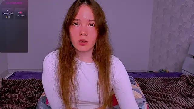 Janie_JJ_Curvie live cam