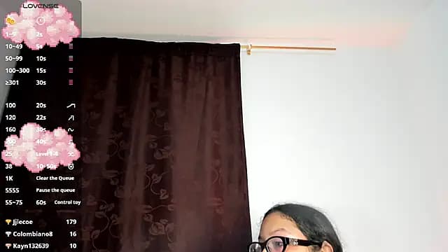 venus_dreams_ live cam