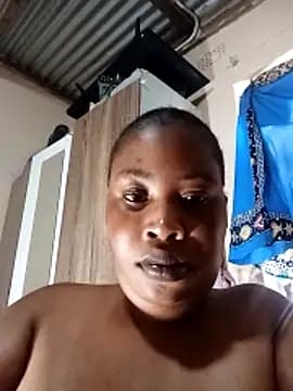 OCEANSQUITERXXX live cam