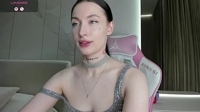 JenniferQueen11 live cam