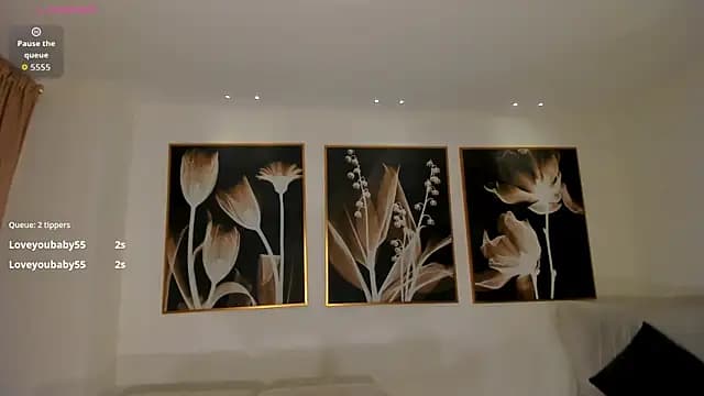 LucieMartin live cam