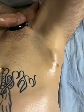 IamAlexei live cam on Stripchat