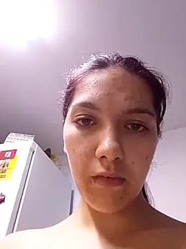 Lusandra1837lusi live cam on Stripchat