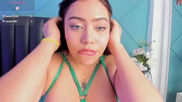 MiluVegaa_ live cam