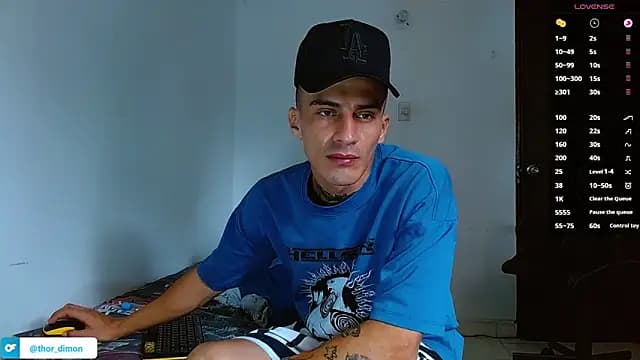 bray_hotboy777 live cam