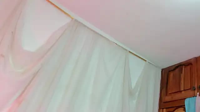 Itsme_Daniela live cam