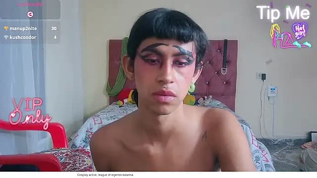 Naicollsxxx live cam on Stripchat