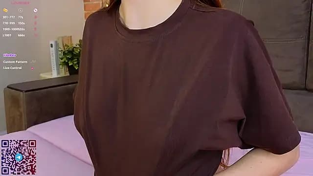 VelvetZephra live cam