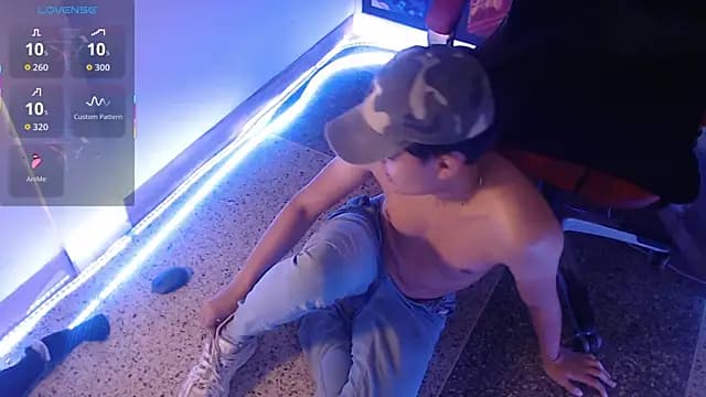 Kevin_Charless live cam