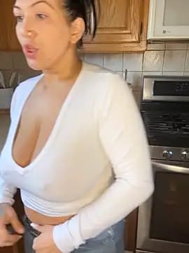 LittleMissEeve live cam