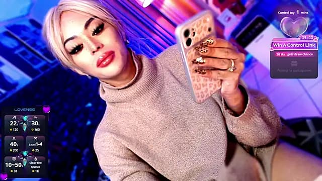 KYLIE_SHEMALE live cam