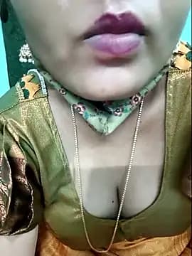 Ramya-hot-gueen live cam