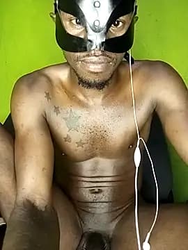 StrongEbonyDick live cam