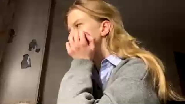 CuriousMildness live cam