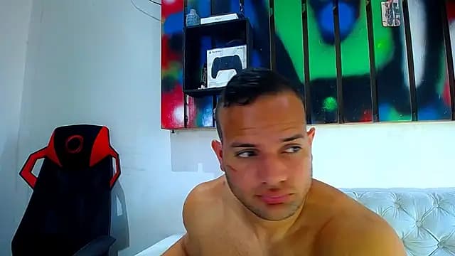 hugo_19cm live cam