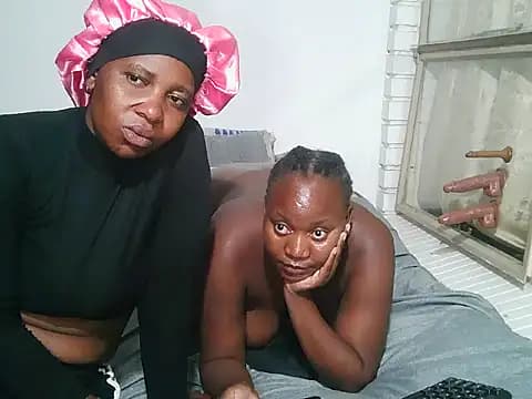 SweetHotPussy_99 live cam