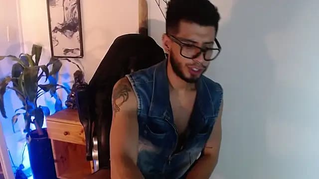 Colby_brown03 live cam