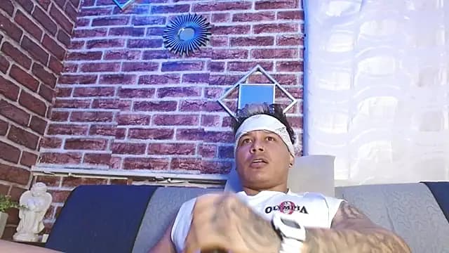 jordan_bigcock_ live cam on Stripchat