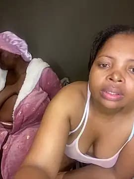 CamilaXXX20 live cam