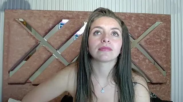 _isaabellaa live cam