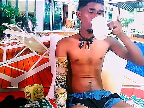 IndianThuggin live cam