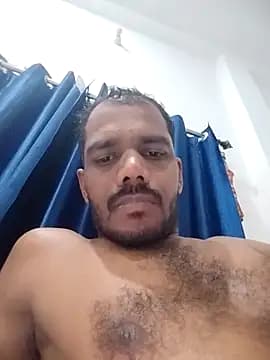 Daddyishere_19 live cam